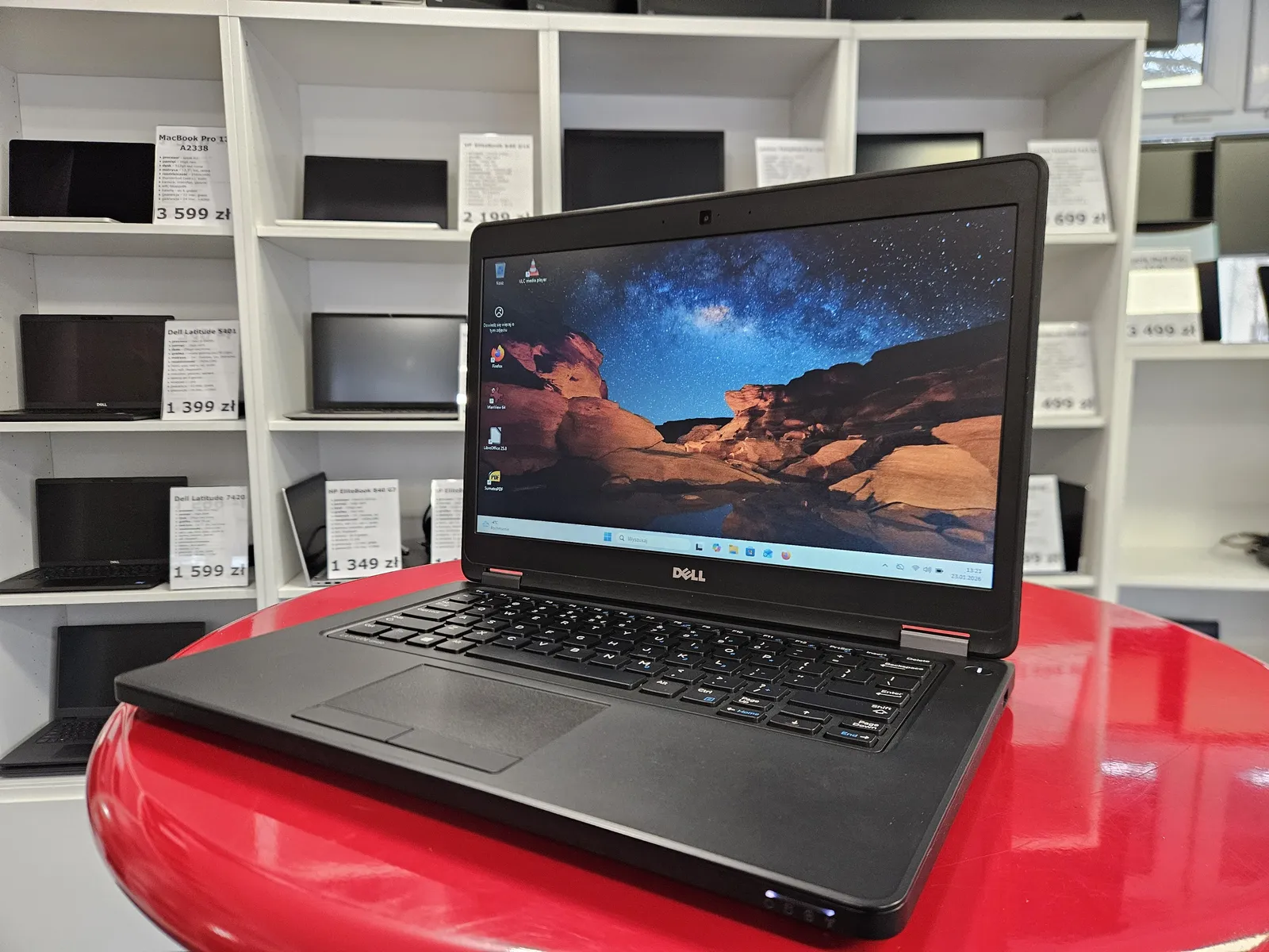 Laptop poleasingowy Dell Latitude klasy A — sklep LaptopyPoleasingowe.com